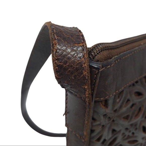 Unisa Brown Leather Purse Laser Cut Floral Pattern Zipper Close. - Picture 4 of 10